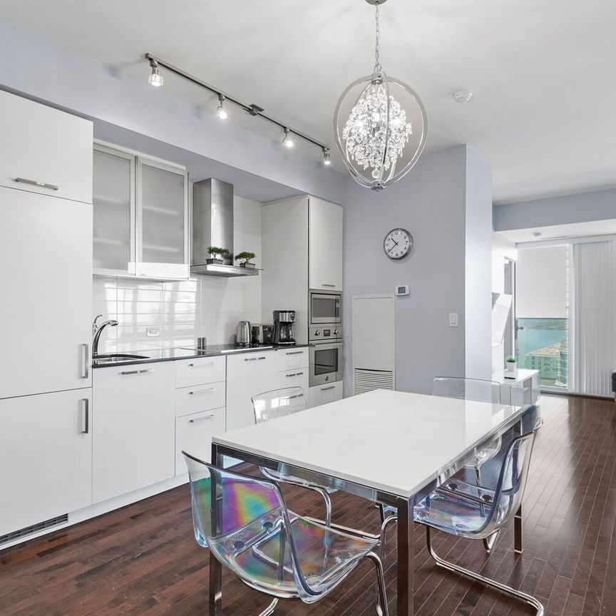 Flex Premium - Waterfront Toronto - Photo 1