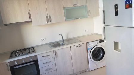 Precista apartament 70 mp, 3 camere, decomandat, de inchiriat, Cod 162944 - Fotografie 3
