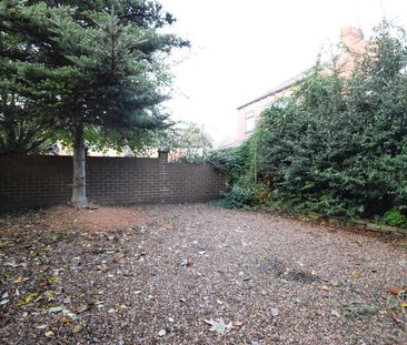 Welbeck Street, Wakefield - Photo 2