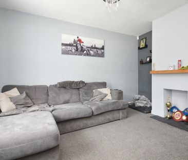 3 bedroom House To Let - Photo 1