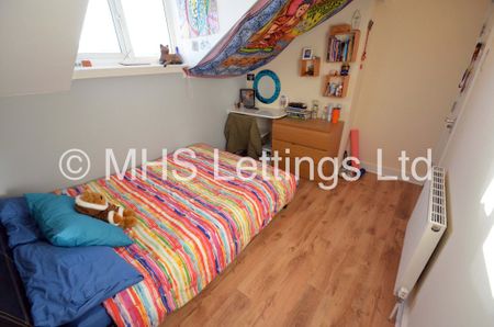 36 Hartley Grove, Leeds, LS6 2LD - Photo 3