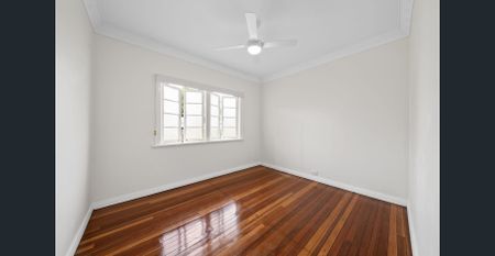 3-Bedroom Home With Dual Street Frontage - Photo 3