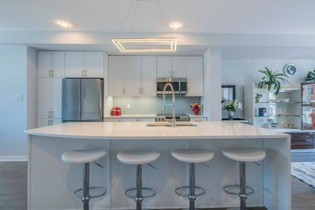 For Lease - 1448 Hemlock Road, Manor Park - Cardinal Glen and Area, Ontario - Photo 2