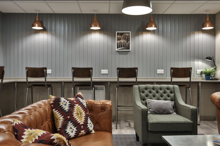 1 bedroom in a flat share to rent - Photo 3