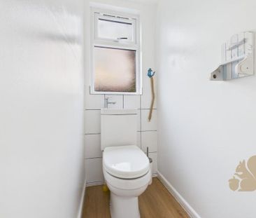 3 bedroom detached house to rent - Photo 5