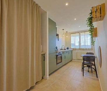 Location / Appartement T4 - Photo 3