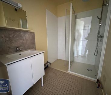 Location Appartement 1 pièce 25m² BOURGES 18000 - Photo 4