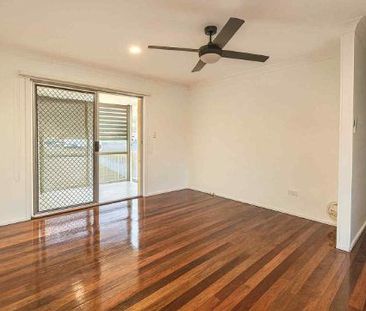Freshly Renovated & Ready to Call Home! - Photo 1