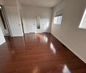 For Lease - 830 Avonshire Court Unit# Entire Property, Mississauga,... - Photo 5