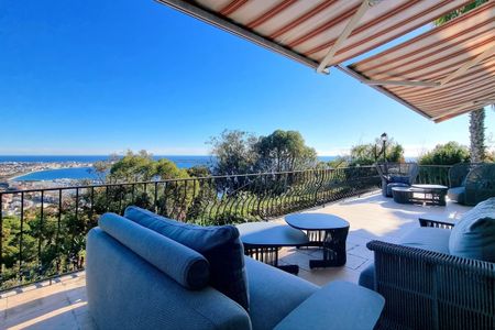 LOCATION SAISONNIÈRE - VILLA PROVENÇALE DE PRESTIGE – HAUTEURS DE CANNES - Photo 5