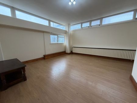 1 Bed Flat, Park View, SO14 - Photo 3