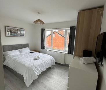 2 Bed Terraced House, Manor Avenue, LS6 - Photo 5