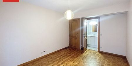 Appartement te huur in Oostende voor € 1.075 met 2 slaapkamers - Photo 4
