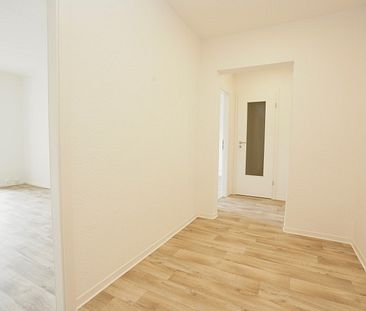 Schickes Wannenbad mit Dusche I Aufzug & Balkon - Photo 3