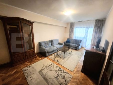 Apartament 2 camere, 67 mp, zona Cetate - Fotografie 2