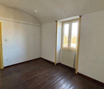 Location Appartement 3 pièces 55m² CHOMERAC 07210 - Photo 4