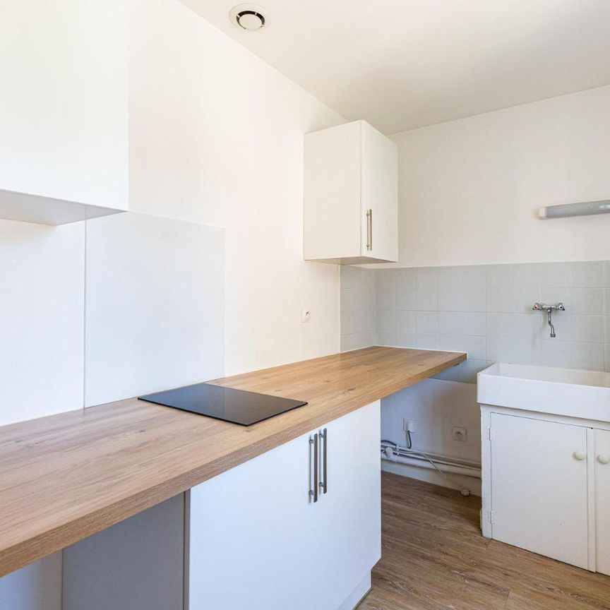 Location Appartement 1 pièce 23m² TOURS 37000 - Photo 1