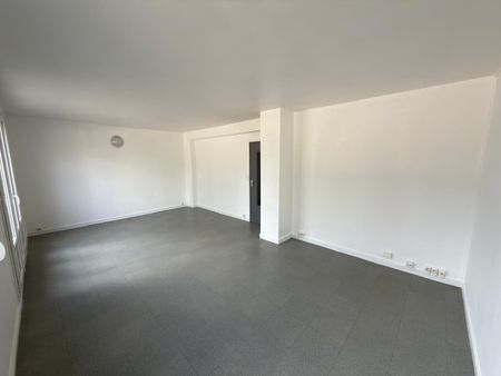 Location Appartement 3 pièces 68m² AMIENS 80090 - Photo 5