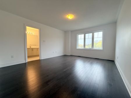 For Lease - 10 Ryler Way, Markham, Ontario - Photo 2