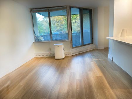 For Lease - 420 Mill Road Unit# 103, Toronto, Ontario - Photo 3