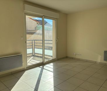 Location Appartement 2 pièces 46m² VALENCE 26000 - Photo 3