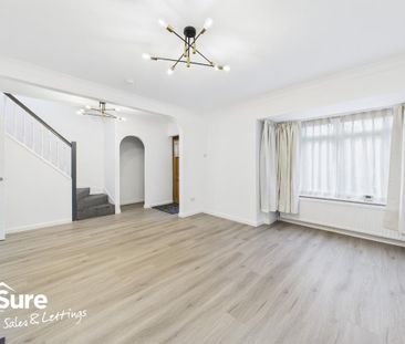 3 bedroom semi-detached house to rent - Photo 3