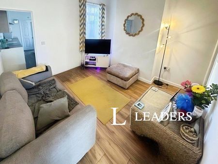 2 bedroom house to rent Lomas Street, ST4 - Photo 4