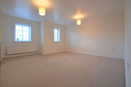 Biggleswade Drive, Sandymoor, Runcorn, WA7 - Photo 2