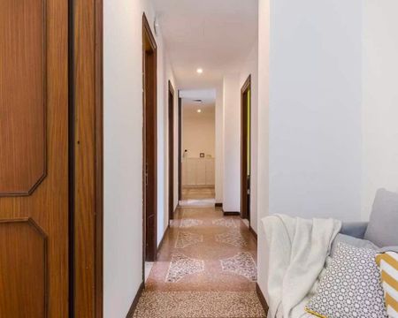 Viale Giovanni Vicini, Bologna, Emilia-Romagna 40134 - Photo 2