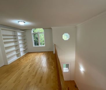 For Lease - 1104 Shoal Point Road Unit# Main, Ajax, Ontario - Photo 2