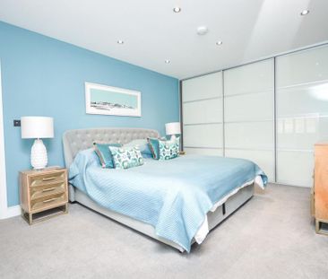 3 bedroom semi-detached house to rent - Photo 3