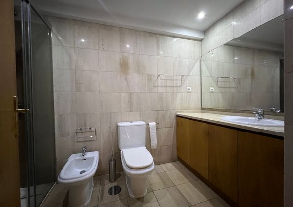 Apartamento T3 para Arrendar Mobilado na Foz do Douro