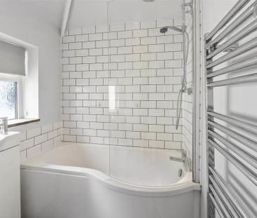 3 bedroom house to rent - Photo 3