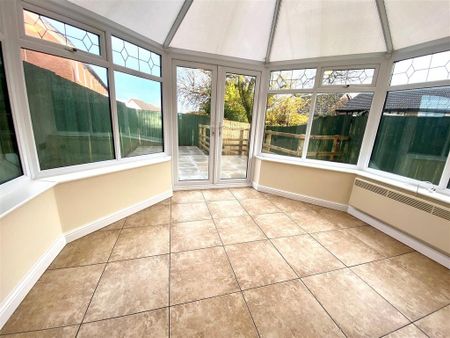 2 bedroom semi-detached house to rent - Photo 2