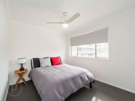 Boutique Townhouse Complex in Convenient Location - Photo 4