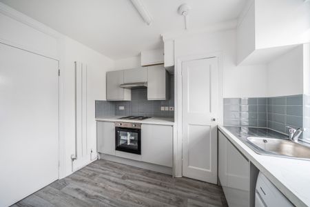 Lyttelton Road, East Finchley, London, N2 - Photo 5