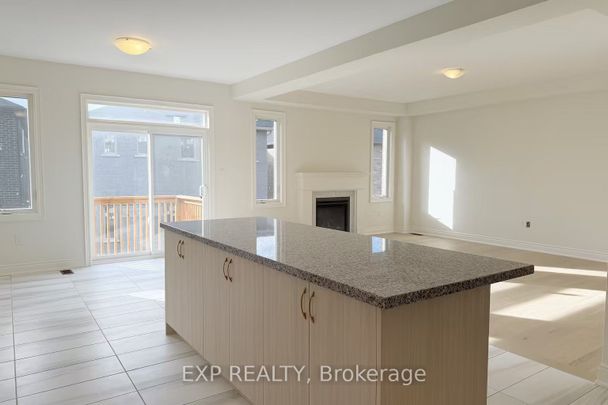 For Lease - 9 KENNETH APPLETON Avenue, Richmond Hill, Ontario - Photo 1