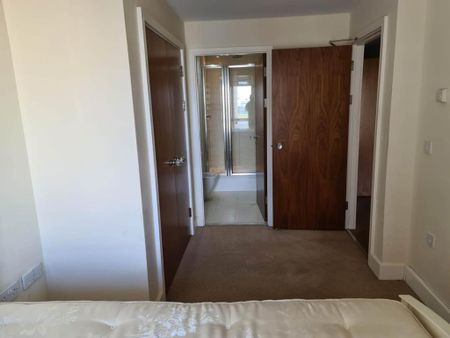 2 bedroom flat to rent - Photo 5