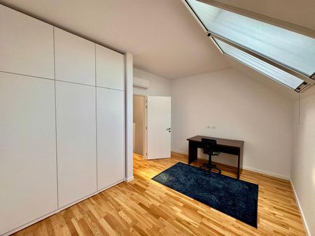 De inchiriat | Vila 5 Camere | Pipera | Ansamblu Privat - Fotografie 3