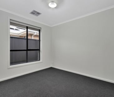 Modern Family Home in the Heart of Angle Vale - Photo 3