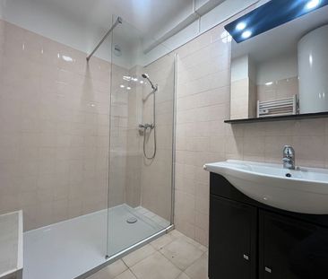 Location appartement 3 pièces, 71.00m², Balaruc-les-Bains - Photo 2