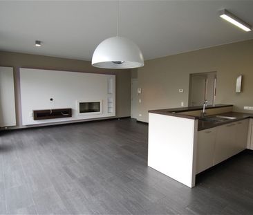 Prachtig appartement met 2 slaapkamers, terras en garagebox gelegen... - Foto 6