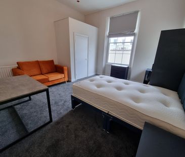 1 Bed Student Accommodation - Photo 1