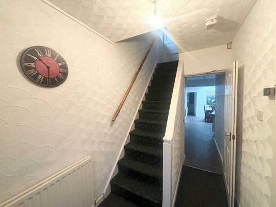 5 bedroom house to rent - Photo 1