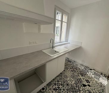 Location Appartement 2 pièces 34m² PARIS 11ème - Photo 3