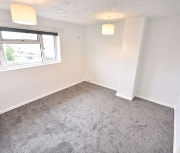 Lands Road Pinhoe, Exeter - Photo 2