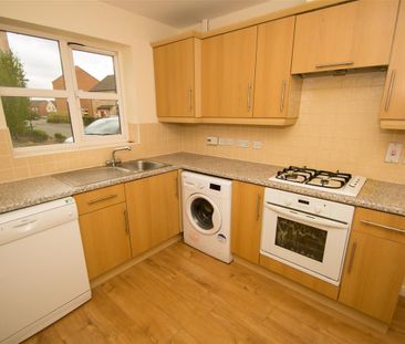 Edmonstone Crescent,Bestwood - Photo 5