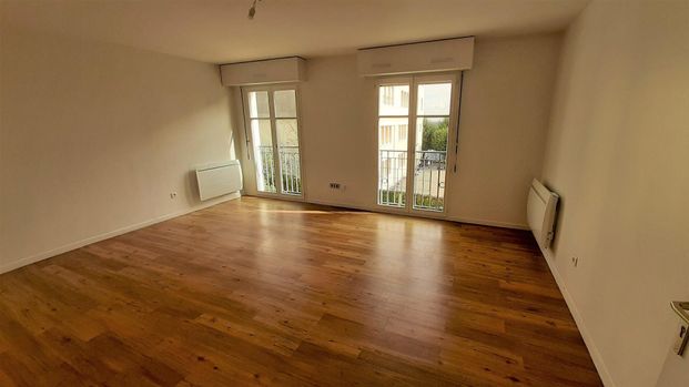 location Appartement T3 DE 80.72m² À ST GERMAIN EN LAYE - Photo 1