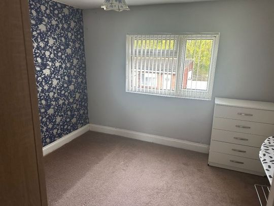 Room in a Shared House, Beresford Avenue, CV6 - Photo 1