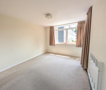 Beechbank, Norwich - Photo 1